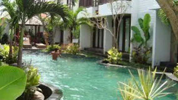 Seminyak Town House | Bali - Badung - Dewi Sri