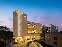 Courtyard by Marriott Mumbai International Airport | Maharaştra - Raigad - Bombay (ve civarı) - Bombay - Malad - Batı Banliyöleri