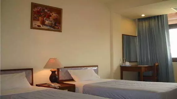 Oasis Hotel Chiang Mai | Chiang Mai İli - Chiang Mai - Wat Ket