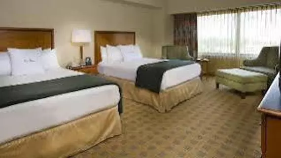 DoubleTree Suites by Hilton Hotel & Conference Center Chicago-Downers Grove | İllinois - Downers Grove