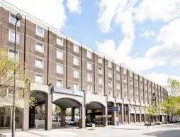 Travelodge London Farringdon | Londra (ve civarı) - London City Center - Kings Cross St. Pancras