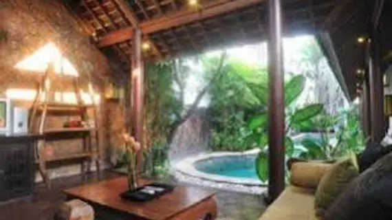 Catur Kembar Villa | Bali - Badung - Seminyak