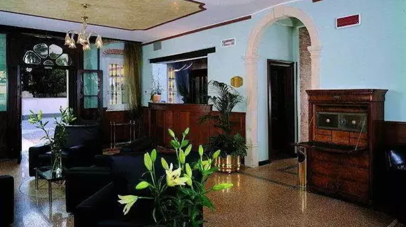 Hotel Villa Malaspina | Veneto - Verona (ve civarı) - Castel d'Azzano