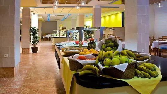 Aparthotel Rosamar | Balearic Adaları - İbiza Adası - Sant Antoni de Portmany - Cala de Bou