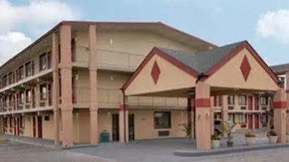 Days Inn and Suites Springfield | Missouri - Springfield (ve civarı) - Springfield