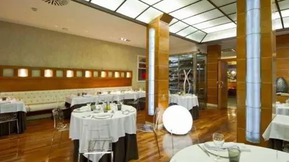 Hotel Regina | Madrid Özerk Topluluğu - Madrid (ve civarı) - Madrid