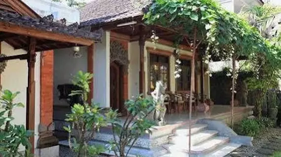 Puri Asih Hotel | Bali - Kuta - Kuta Merkezi