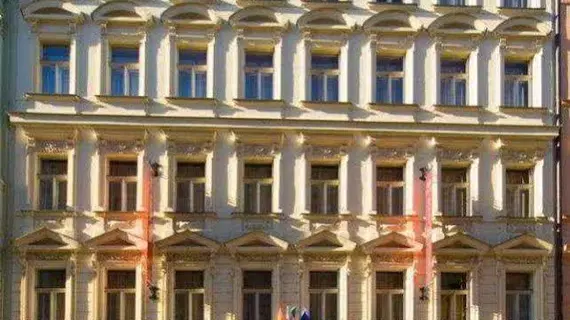 Hotel Residence Malá Strana | Prag - Městská čast Praha 5 (en büyük Prag ilçesi) - Smichov