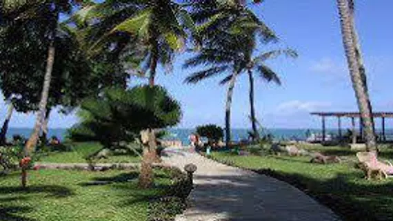 Travellers Beach and Club | Kwale İlçesi - Mombasa (ve civarı) - Mombasa