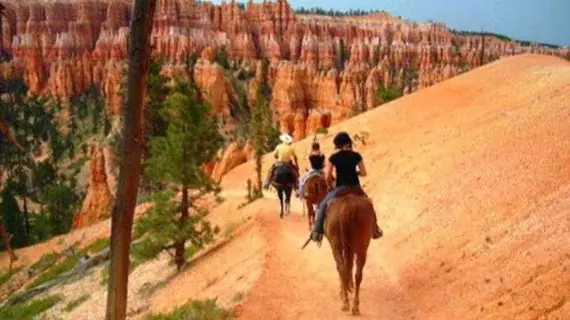 The Lodge At Bryce Canyon | Utah - Bryce Canyon