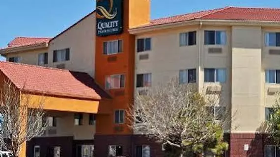 Quality Inn & Suites Denver International Airport | Kolorado - Denver (ve civarı) - Denver