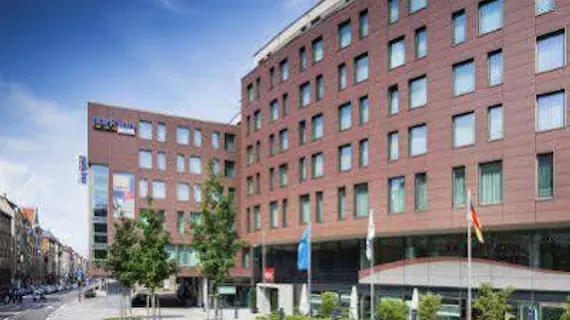 Park Inn by Radisson Stuttgart | Baden-Wuerttemberg - Rems-Murr-Kreis - Stuttgart (ve civarı) - Stuttgart - Karlshöhe