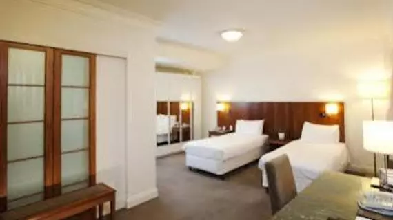 Majestic Roof Garden Hotel | Güney Avustralya - Adelaide (ve civarı) - Adelaide - Adelaide Merkezi İş Bölgesi