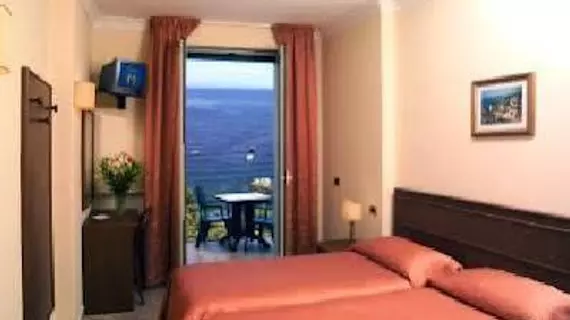 VILLA BIANCA RESORT | Sicilya - Messina (vilayet) - Taormina Sahili - Taormina - Mazzaro