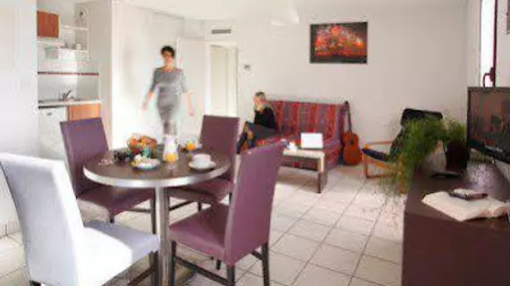 Residence Adonis La Barbacane | Occitanie - Aude (bölge) - Carcassonne (ve civarı) - Carcassonne