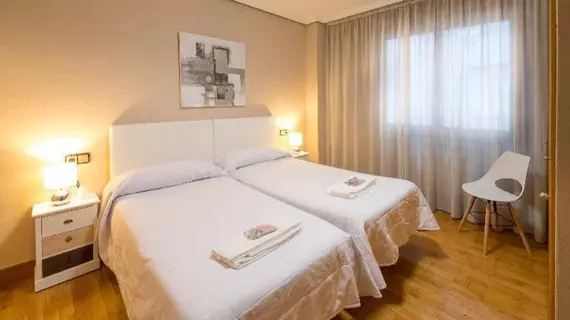 Gestión de Alojamientos Rooms | Navarra - Pamplona (ve civarı) - Pamplona - Ermitagaña