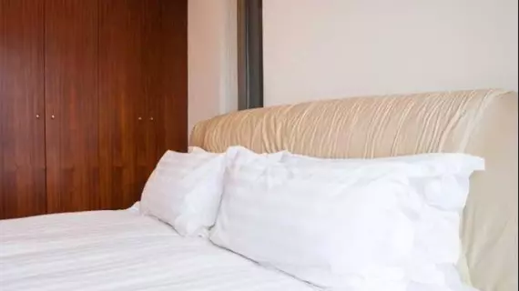 Yopark Serviced Apartment Jingan Four Season | Şanghay (ve civarı) - Şangay - Şanghay Şehir Merkezi