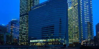 Melia Paris La Defense