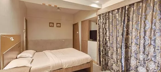 Hotel Neelkiran | Maharaştra - Raigad - Bombay (ve civarı) - Navi Bombay