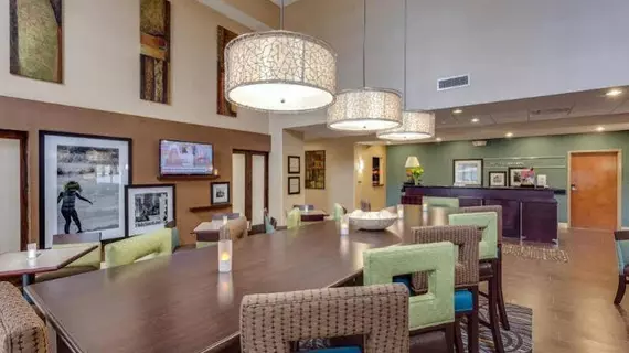 Hampton Inn & Suites Cape Coral | Florida - Fort Myers (ve civarı) - Cape Coral