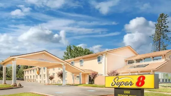 Super 8 Motel - Ashland | Oregon - Medford (ve civarı) - Ashland