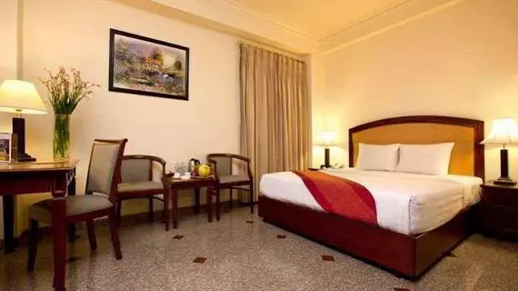 Kingston Hotel | Binh Duong (vilayet) - Ho Şi Min Şehri (ve civarı) - Ho Chi Minh City - Quận 1 - Ho Chi Minh Şehri Merkezi