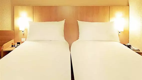 IBIS LUTON AIRPORT | Bedfordshire (kontluk) - Luton