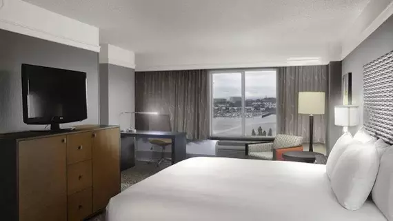 DoubleTree by Hilton San Francisco Airport North | Kaliforniya - San Fransisko (ve civarı) - Brisbane