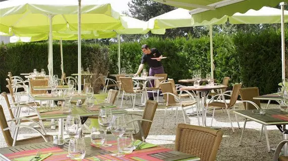 ibis Styles Chalon sur Saône | Bourgogne-Franche-Comte - Saone-et-Loire (bölge) - Chalon-sur-Saone