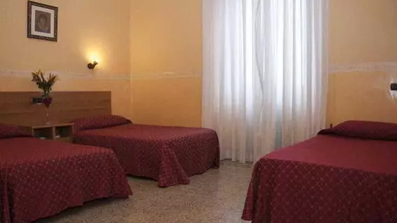 Casa La Salle Guest House | Lazio - Roma (ve civarı) - Aurelio