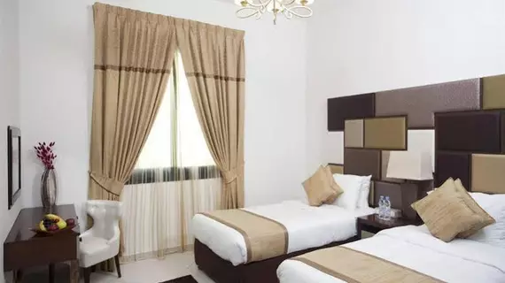 Al Waleed Palace Hotel Apartments - Oud Metha | Dubai - Dubai