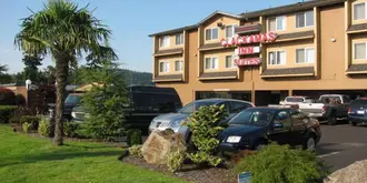 Clackamas Inn and Suites