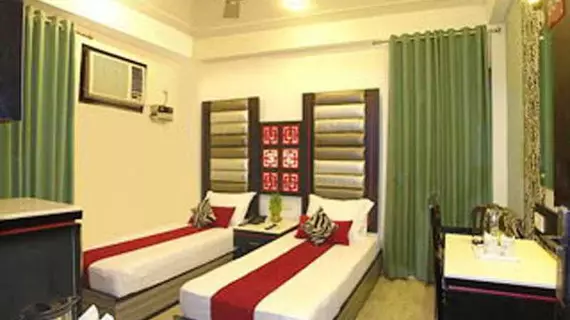 FabHotel Suncourt Karol Bagh | Batı Delhi - Ulusal Eyalet Başkenti Delhi - Delhi (ve civarı) - Yeni Delhi - Karol Bagh