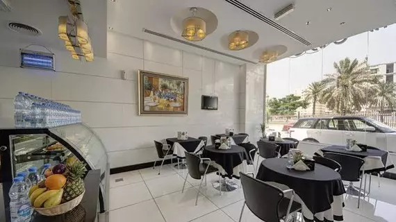 Rayan Hotel Corniche | Şarika - Sharjah