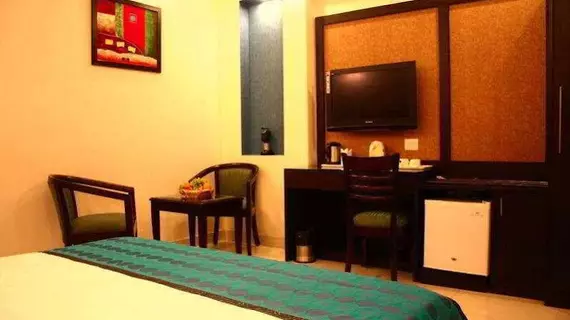 Hotel Saar Inn | Batı Delhi - Ulusal Eyalet Başkenti Delhi - Delhi (ve civarı) - Yeni Delhi - Karol Bagh