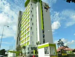 Shakti Hotel Bandung | West Java - Bandung (ve civarı) - Bandung - Cicaheum - Kiaracondong