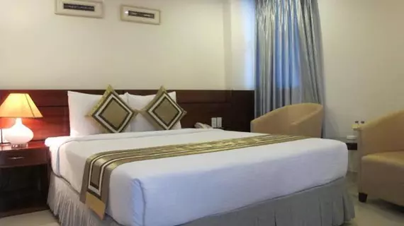 White Lotus Hotel | Binh Duong (vilayet) - Ho Şi Min Şehri (ve civarı) - Ho Chi Minh City - Quận 1 - Japon Mahallesi