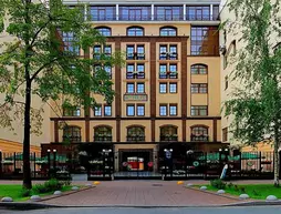 Nashotel | Leningrad Bölgesi - St. Petersburg (ve civarı) - St. Petersburg