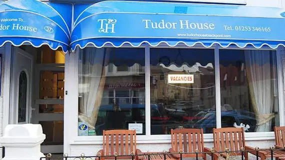 Tudor House | Lancashire (kontluk) - Blackpool - Güney Sahili