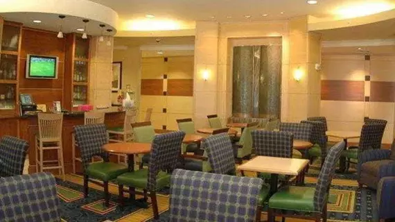 SpringHill Suites Grand Rapids Airport Southeast | Michigan - Grand Rapids (ve civarı) - Grand Rapids