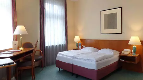 Galerie Hotel Leipziger Hof | Saxony (Saksonya) - Leipzig - Baalsdorf - Ost