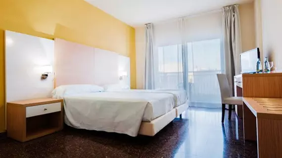 Hotel Fontana Plaza | Valencia Bölgesi - Alicante (vilayet) - Vega Baja del Segura - Torrevieja