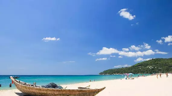 Movenpick Resort and Spa Karon Beach Phuket | Phuket (ve civarı) - Thalang