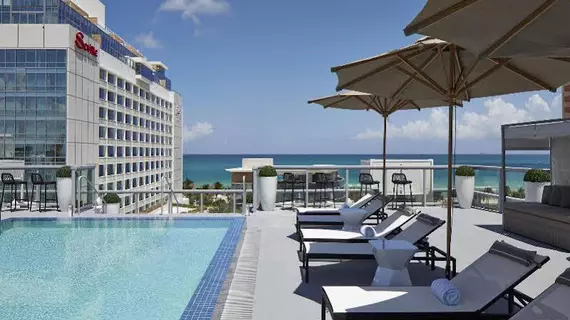 AC Hotel Miami Beach | Florida - Miami Beach - Mid Plajı