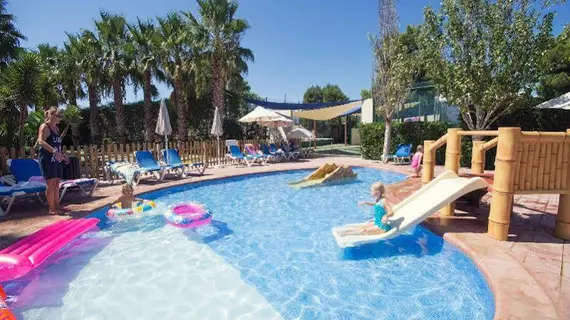 azuLine Hotel Bergantin | Balearic Adaları - İbiza Adası - Sant Antoni de Portmany - Cala de Bou