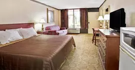 Days Inn and Suites Orlando Airport | Florida - Orlando (ve civarı) - Orlando