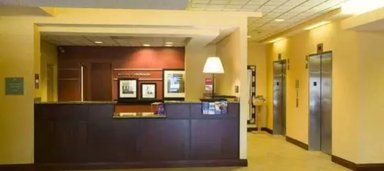 Hampton Inn Clarksville | Indiana - Jeffersonville - Clarksville (ve civarı) - Clarksville