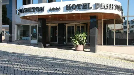 Hotel Dighton | Centro - Aveiro Bölgesi - Oliveira De Azemeis