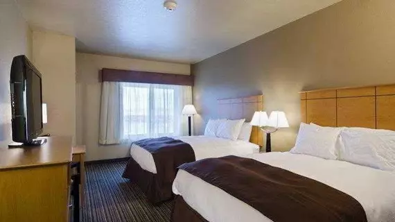 Best Western Shelby Inn & Suites | Montana - Shelby (ve civarı) - Shelby