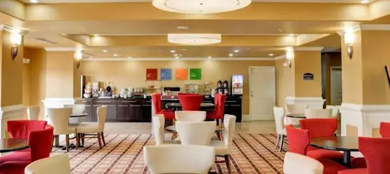 Comfort Inn and Suites Fort Smith | Arkansas - Fort Smith (ve civarı) - Fort Smith